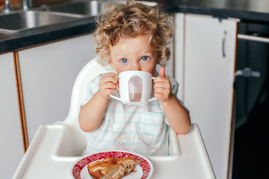 How to Introduce Your Baby to a Cup